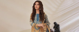 Exploring Kinza Hashmi's Wardrobe: Pakistani Fashion Must-Haves