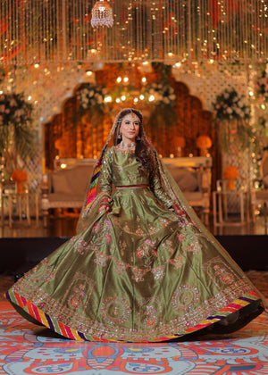 Hue atelier - Olive Mehndi Bridal