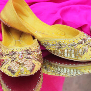 Yellow Embroidery Fancy Khussa