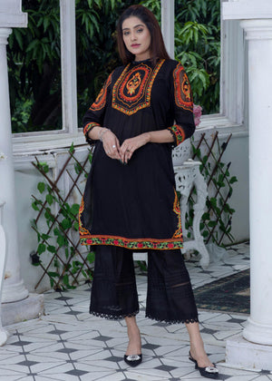 BLACK EMBROIDERY DRESS (SS 102)
