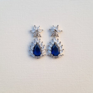 E185 Earrings