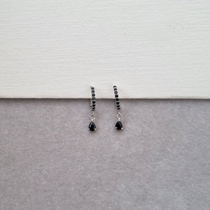 E136 Earrings