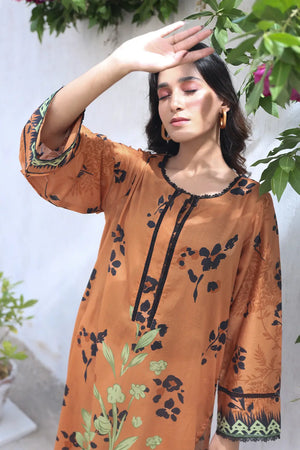 1 Piece - Digitally Printed Lawn - 8624