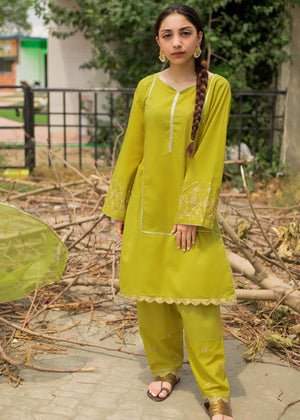 Thread 21 - RANGOON -  LIME GREEN - 21-012