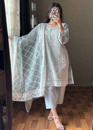 NOOR-E-HINA GREY