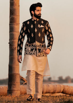 IQ Mens Wear by Sana Suiting - Tribal Brown and Gold - IQ BG 03