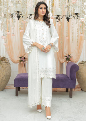 Three piece embroidered lawn Suit - 04