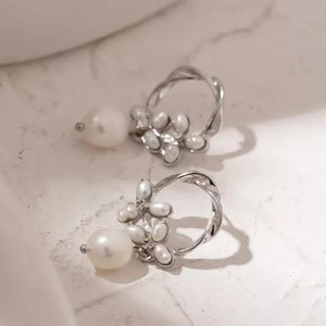 SxM - Luxury Freshwater Natural Pearl Stud Earrings - Silver