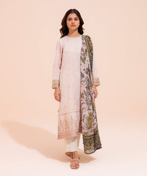 2 Piece - Embroidered Jacquard Suit