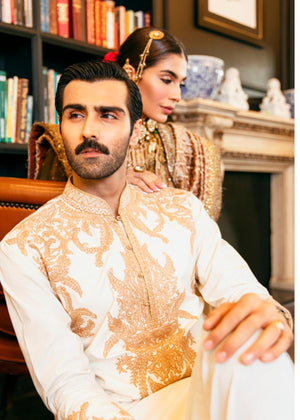 Hand Embroidered Kurta Paired with a Traditional Shalwar - GR0031