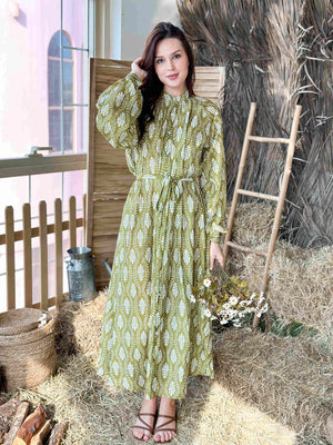 Lucy - Light Green Floral Maxi Dress