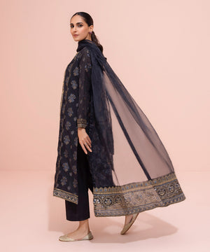 2 Piece - Embroidered Jacquard Suit