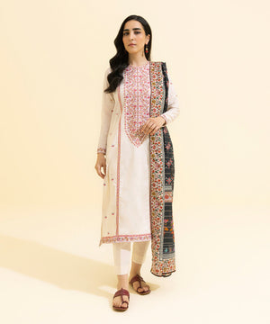 2 Piece - Embroidered Jacquard Suit