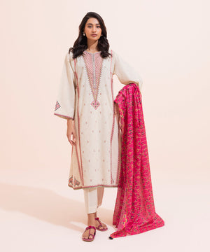 3 Piece - Embroidered Jacquard Suit