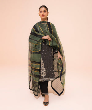 3 Piece - Embroidered Zari Lawn Suit