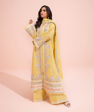 3 Piece - Embroidered Lawn Suit