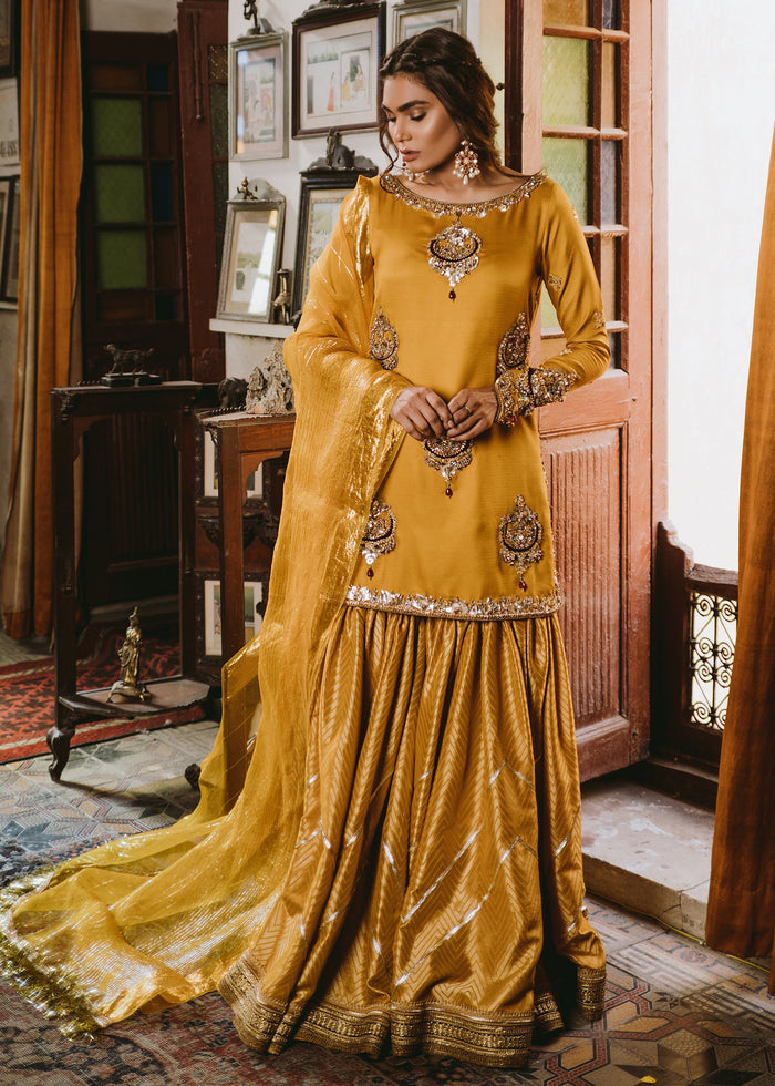 Mehandi Dresses, Walima Dresses, Pakistani Wedding dresses
