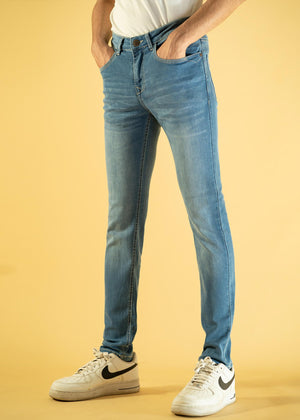 Denimic Jeans - Sprayed on Light Blue – Skinny Taper