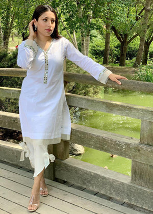 White chicken Kurta with Organza and LACE detailing