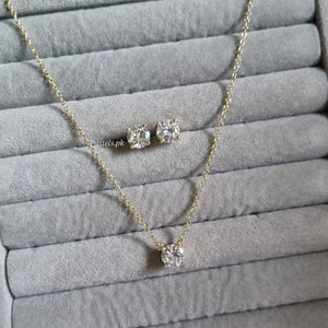 Simple studs and necklace set - Golden