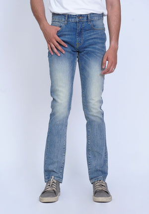 SLIM FIT JEANS