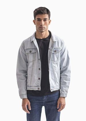 Light Wash Men’s Trucker Jacket