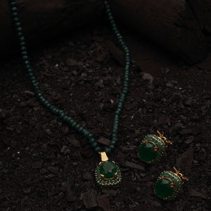 Shaakh - lavaliere - Emerald